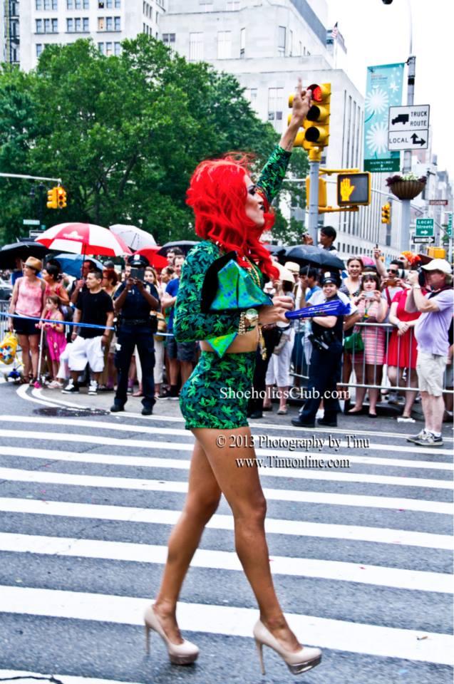 7181_10151774311676654_930360785_n