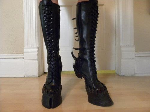 tumblr_m72vqtEQUr1qfx0b8o1_500