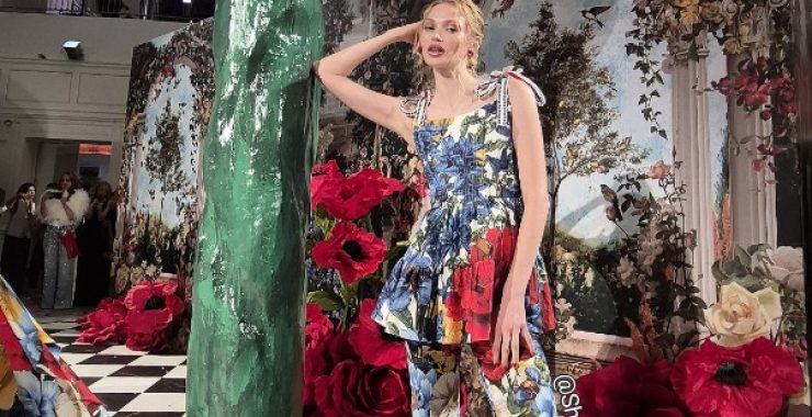 Alice in Wonderland at Alice+Olivia